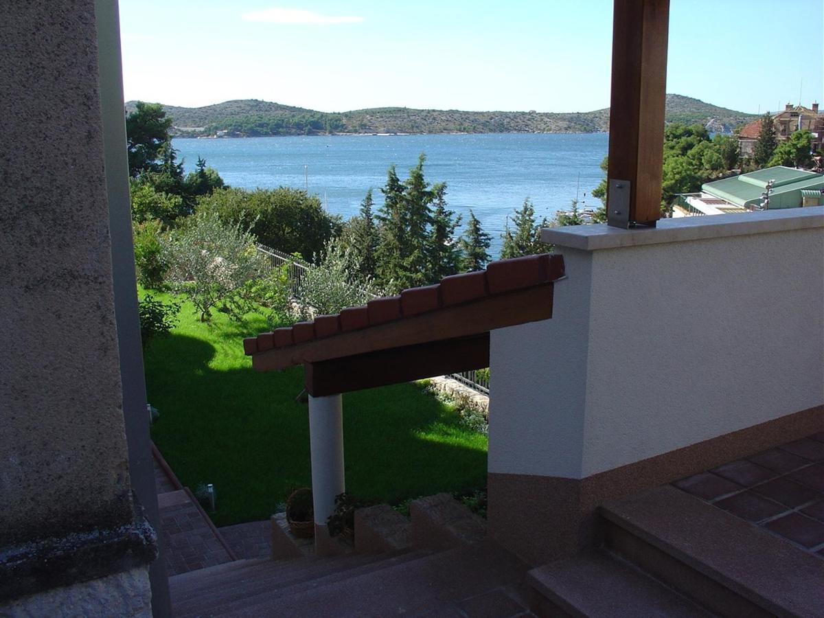 Luxurious City Retreat With Pool Шибеник Экстерьер фото