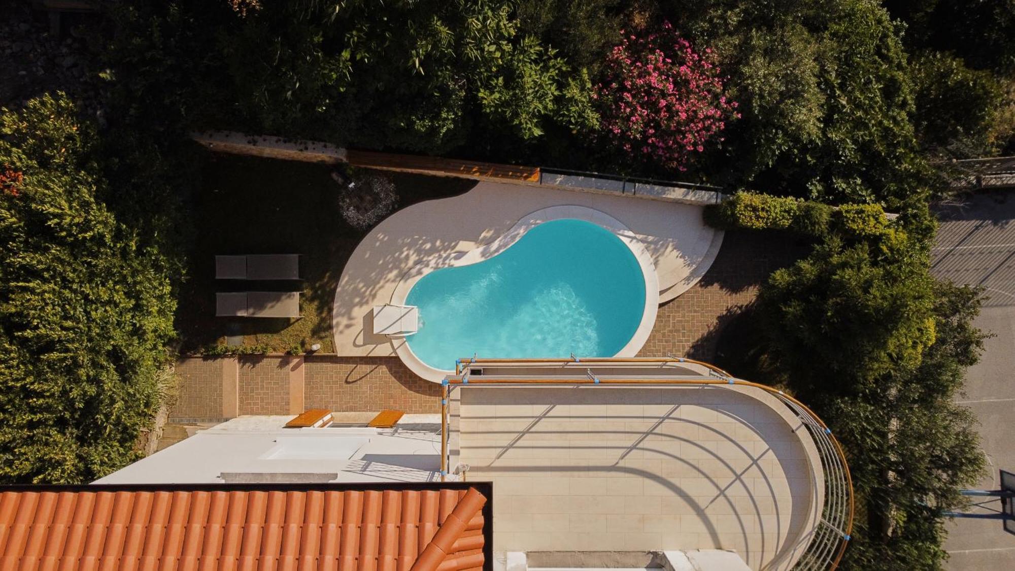 Luxurious City Retreat With Pool Шибеник Экстерьер фото